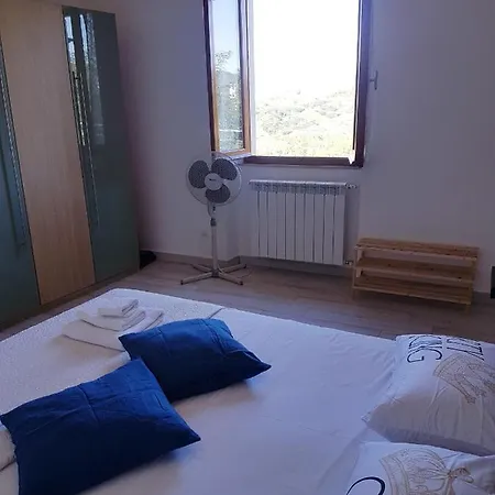Semesterbostad Ca' Ginetto Pitelli *